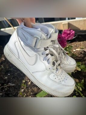 Nike high top Air Force 1 Velcro White - Size 8